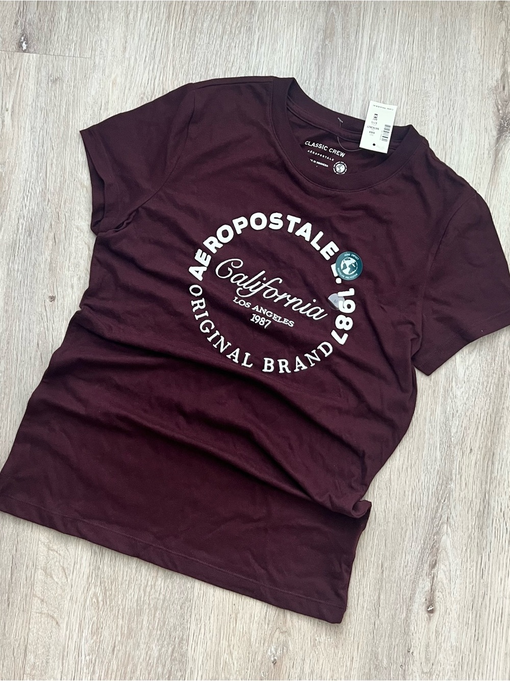 Aeropostale AERO CA 1987 T-Shirt Womens Medium Burgundy Crew Neck NWT - Picture 3 of 8